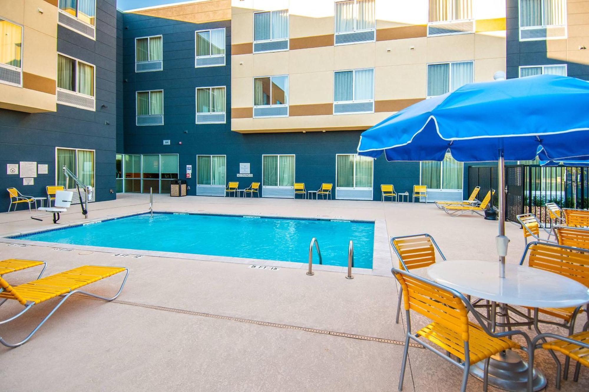 Fairfield Inn & Suites By Marriott San Antonio Brooks City Base מראה חיצוני תמונה