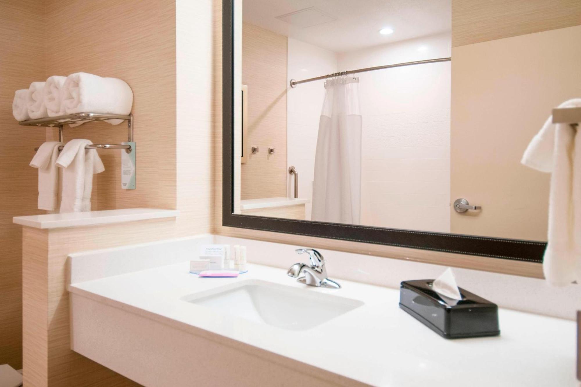 Fairfield Inn & Suites By Marriott San Antonio Brooks City Base מראה חיצוני תמונה